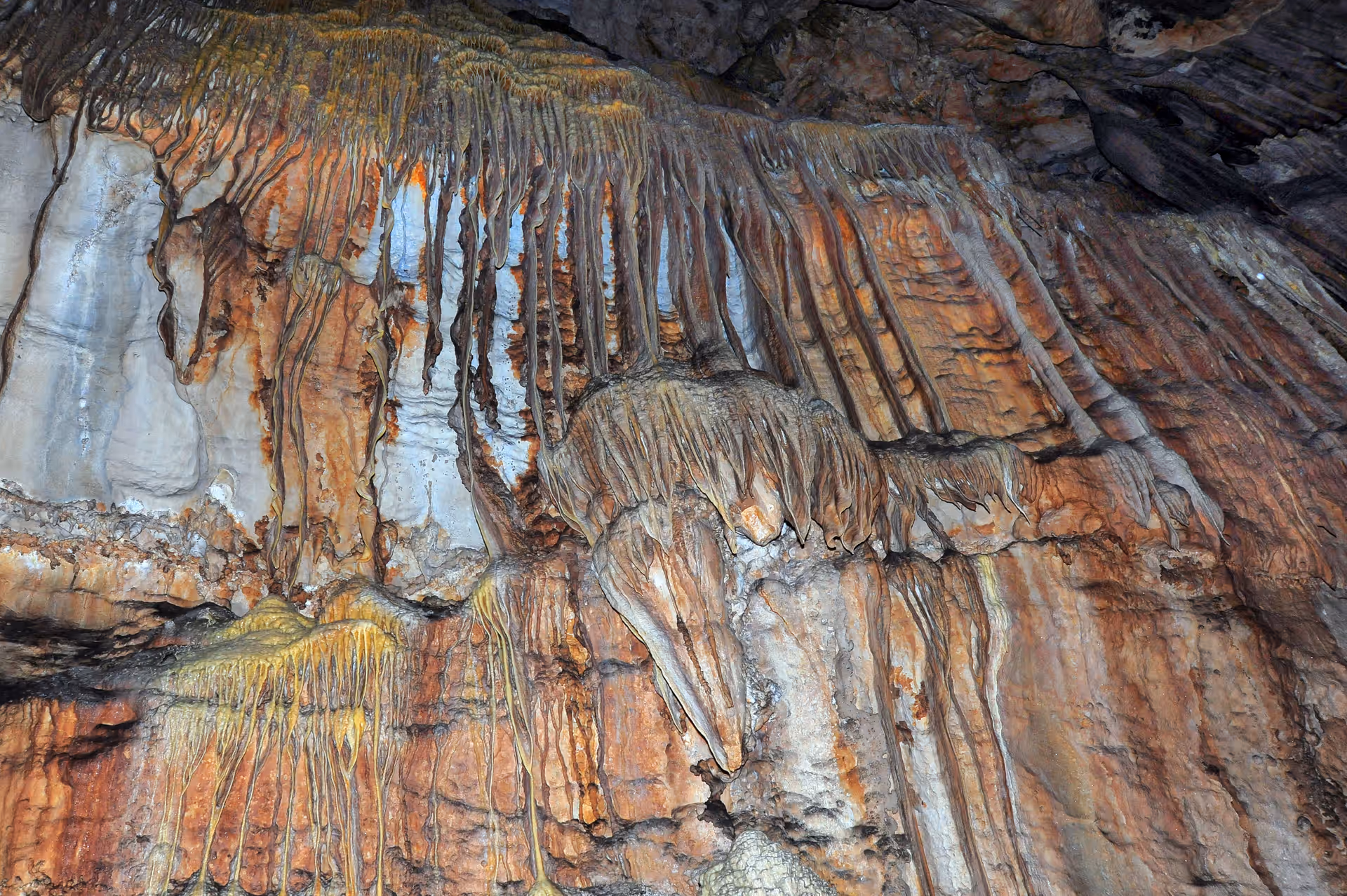 Köýtendag Mountains — The Roof of Turkmenistan